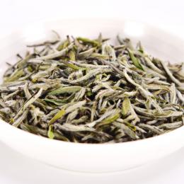 天福茗茶 白毫银针福鼎原产白茶特级散装茶叶罐装50克 新茶